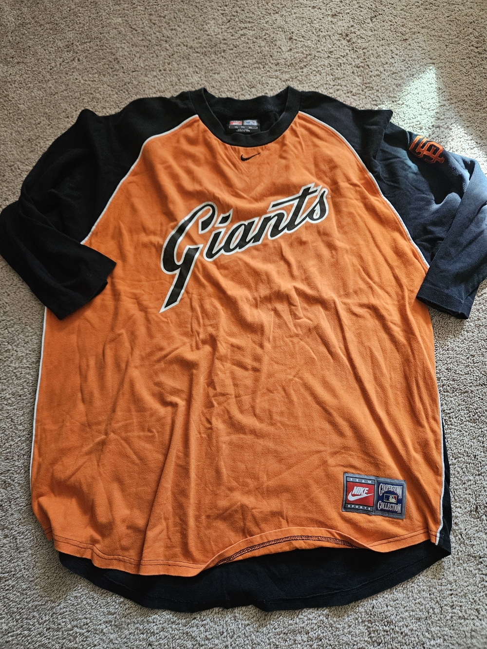 Nike Sf Giants Men's Orange and Black Giants Raglan Baseball Shirt